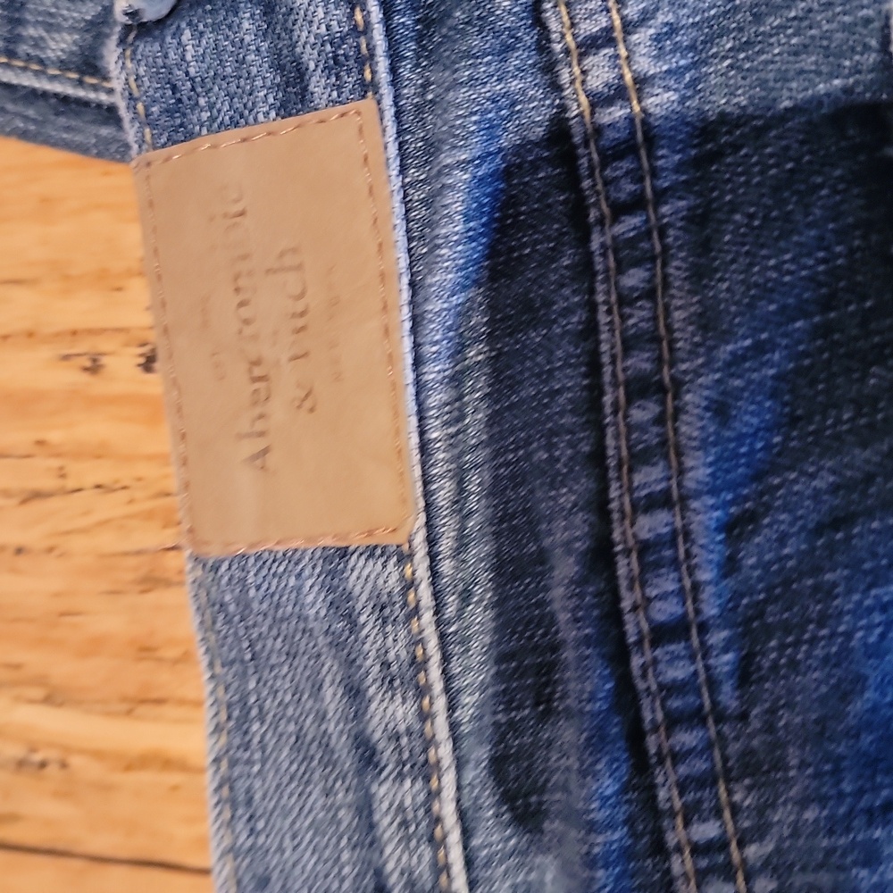 Abercrombie And Fitch Blue Distressed Jeans ERIN - Picture 8 of 9